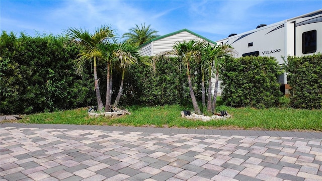 2411 Palm St, Clermont, FL 34714