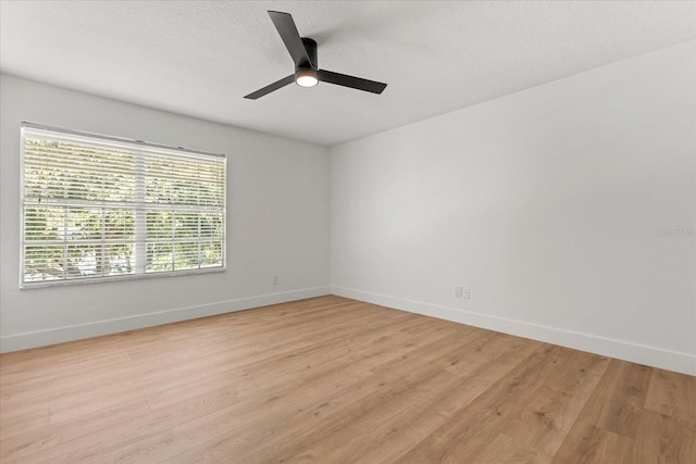 619 Largovista Dr, Oakland, FL 34787 - empty room with light wood-style floors and ceiling fan