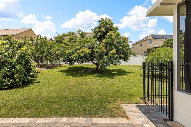 619 Largovista Dr, Oakland, FL 34787 - view of yard featuring a residential view