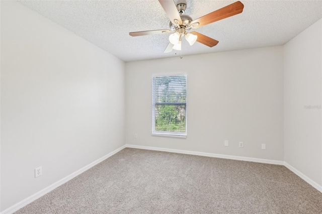 1082 Worthington Dr, Deltona, FL 32738 - spare room with carpet flooring, a textured ceiling, and a ceiling fan