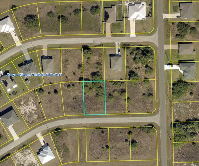 454 Cheshire Ct, Labelle, FL 33935