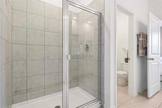 1275 Normandy Dr, Haines City, FL 33844 - full bathroom featuring a shower stall and tile patterned floors