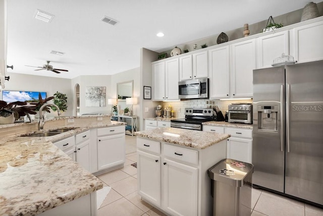 9447 Westover Club Cir, Windermere, FL 34786 - photo 14