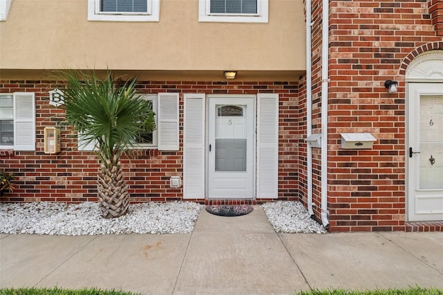 2200 S Palmetto Ave Unit B050, South Daytona, FL 32119 - entrance to property featuring brick siding and stucco siding