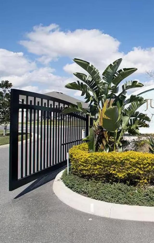 416 Riders Loop, Auburndale, FL 33823 - view of gate