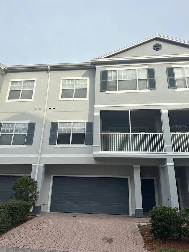 2424 Grand Central Pkwy Unit 4, Orlando, FL 32839 - photo 1