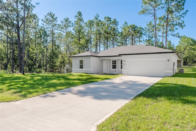 627 W Glenhaven Dr, Citrus Springs, FL 34434 - ranch-style house featuring stucco siding, driveway, a garage, and a front lawn