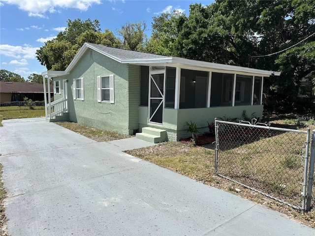 3615 E Grove St, Tampa, FL 33610 - photo 1