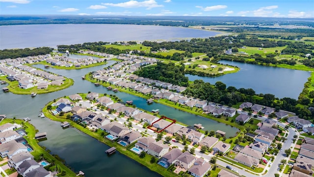 4920 Blanche Ct, Saint Cloud, FL 34772 - aerial overview of property's location featuring a nearby body of water and nearby suburban area