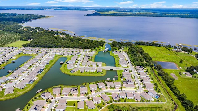 4920 Blanche Ct, Saint Cloud, FL 34772 - aerial view of residential area featuring a large body of water