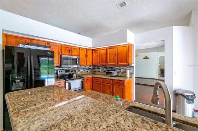 13542 Texas Woods Cir, Orlando, FL 32824 - photo 21