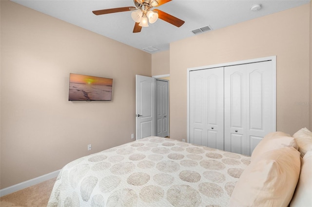 3685 Corsica Ln, Clermont, FL 34711 - carpeted bedroom with a closet and ceiling fan