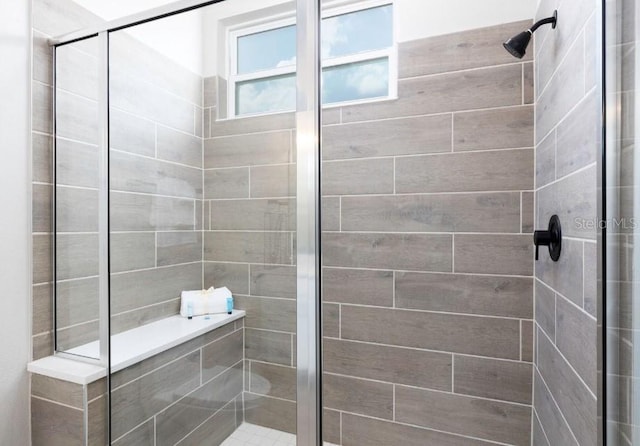 2113 Broome St, Kissimmee, FL 34743 - bathroom with a stall shower