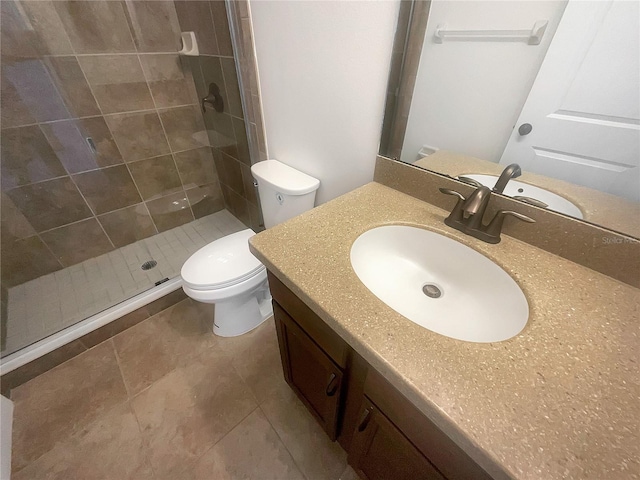 12671 Flatwood Creek Dr, Gibsonton, FL 33534 - full bath featuring vanity, a shower stall, and tile patterned flooring