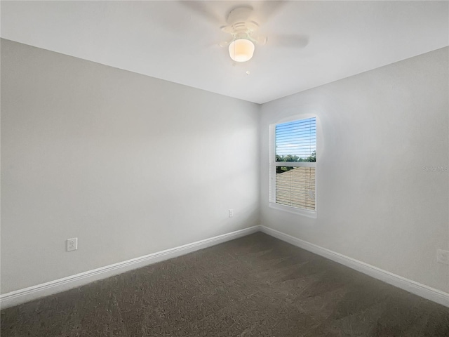 12671 Flatwood Creek Dr, Gibsonton, FL 33534 - unfurnished room featuring dark carpet and a ceiling fan