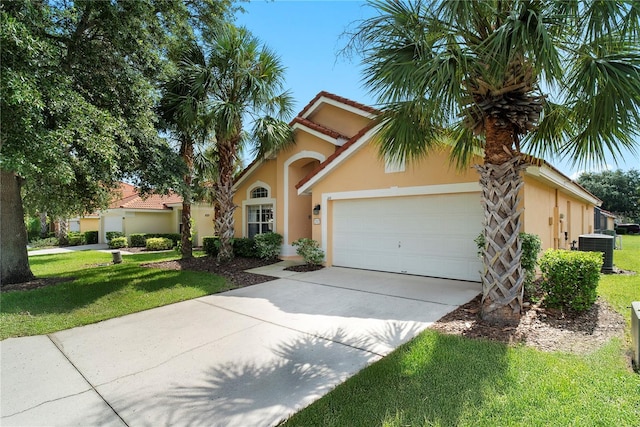 164 Sevilla Ave, Davenport, FL 33897 - photo 2