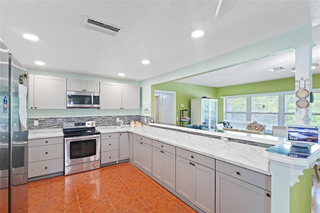 1607 Lake Lorine Dr, Orlando, FL 32808 - photo 6