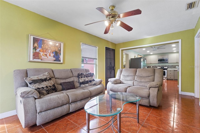 1607 Lake Lorine Dr, Orlando, FL 32808 - photo 10
