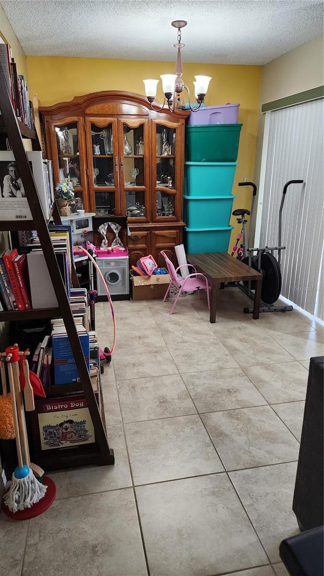563 Hunter Cir, Kissimmee, FL 34758 - photo 5