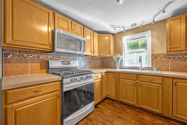 225 N Phippen Ave, Deland, FL 32724 - photo 8