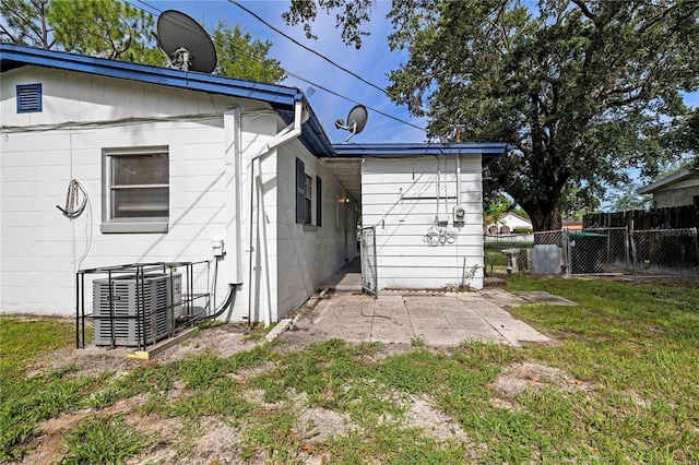 7725 Udine Ave, Orlando, FL 32819 - photo 17