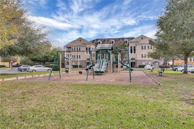 3593 Conroy Rd Unit 416, Orlando, FL 32839 - communal playground with a lawn