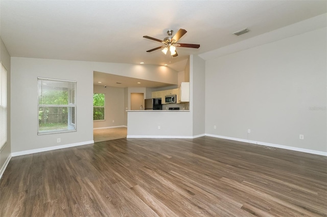 8719 N 48th St, Tampa, FL 33617 - photo 4