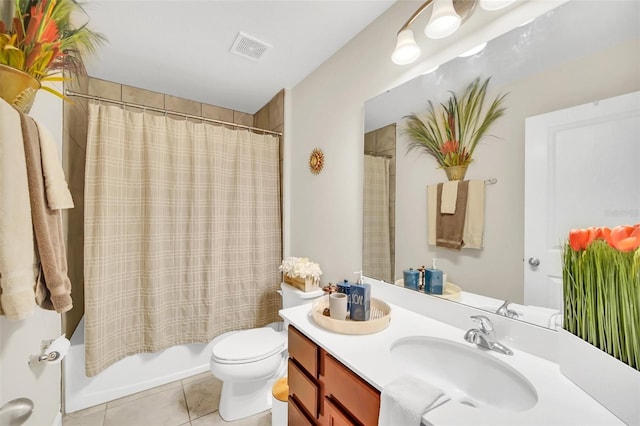 6926 Cucamelon Ct, Windermere, FL 34786 - full bathroom featuring vanity, tile patterned flooring, and shower / bath combo with shower curtain