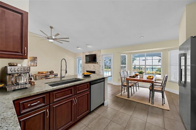 7807 Rollingridge Ct, Orlando, FL 32835 - photo 10