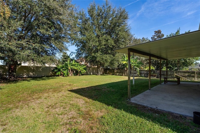 2670 S Palmetto Ridge Cir, Apopka, FL 32712 - fenced backyard featuring a patio area
