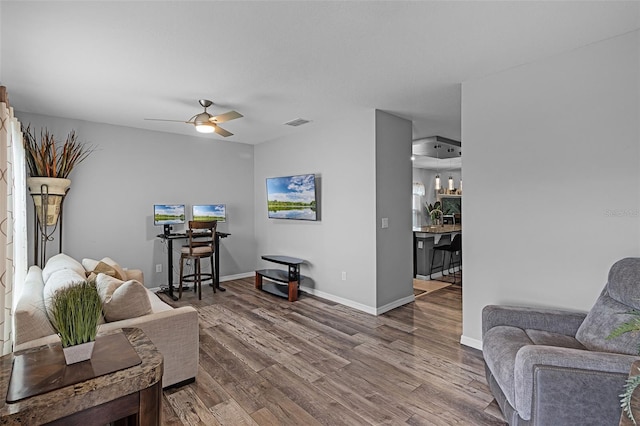 3525 Davenport Creek Ct, Kissimmee, FL 34746 - photo 4