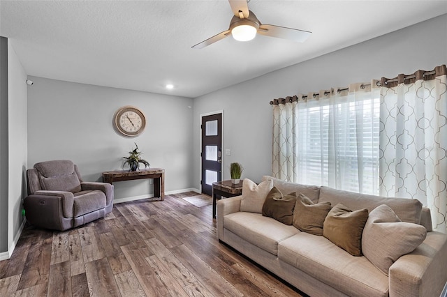 3525 Davenport Creek Ct, Kissimmee, FL 34746 - photo 5