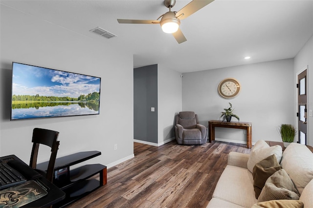 3525 Davenport Creek Ct, Kissimmee, FL 34746 - photo 6
