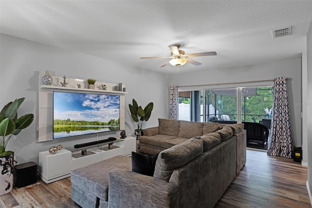3525 Davenport Creek Ct, Kissimmee, FL 34746 - photo 14