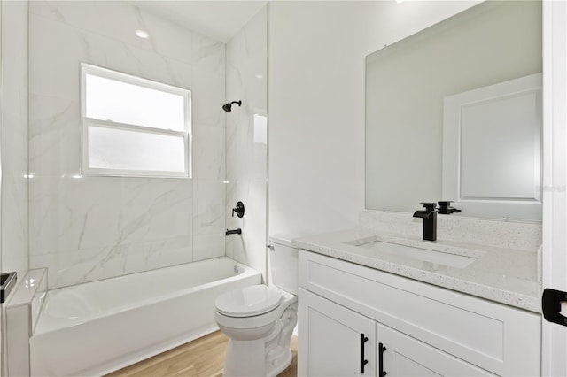 764 Marion Oaks Mnr, Ocala, FL 34473 - full bathroom with vanity and tub / shower combination