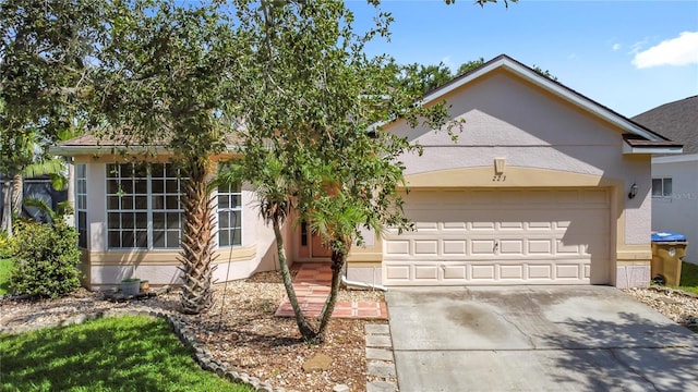 223 Westmoreland Cir, Kissimmee, FL 34744 - photo 1