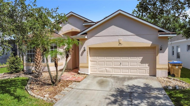 223 Westmoreland Cir, Kissimmee, FL 34744 - photo 2
