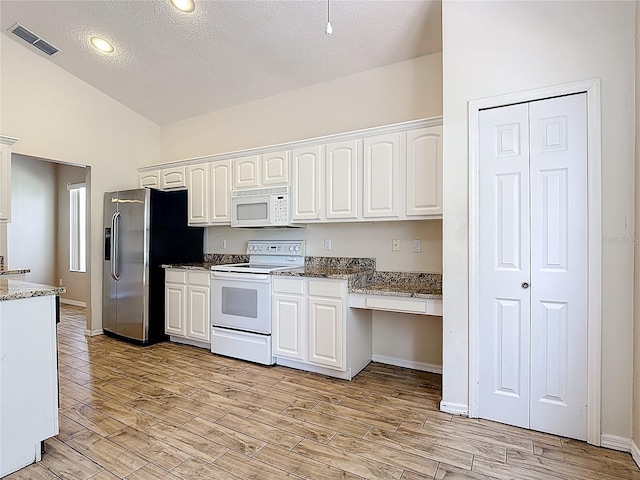 223 Westmoreland Cir, Kissimmee, FL 34744 - photo 35