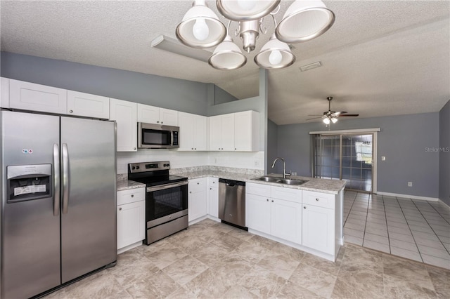 2941 Desmond Ct, Deltona, FL 32738 - photo 9