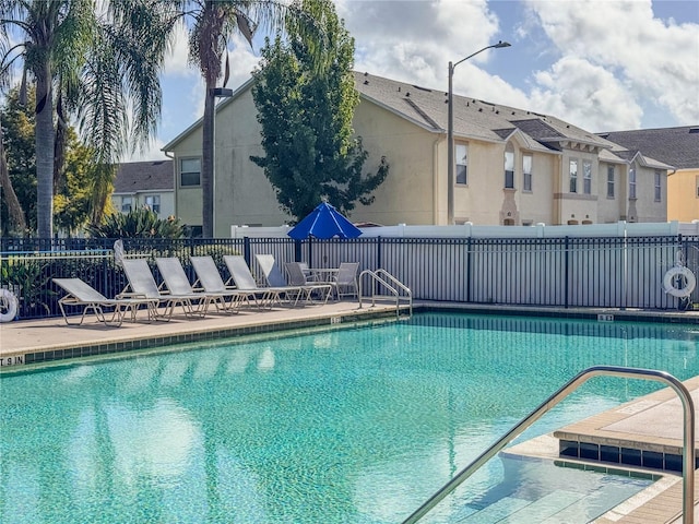 2756 Club Cortile Cir, Kissimmee, FL 34746 - photo 31
