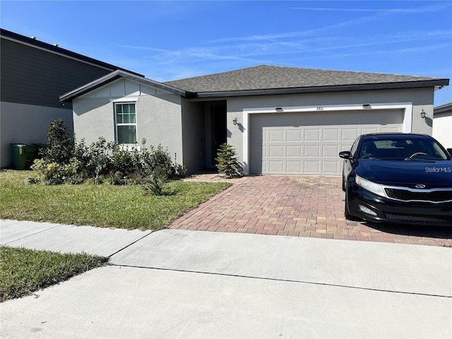 880 Cambridge Dr, Winter Haven, FL 33881 - photo 1