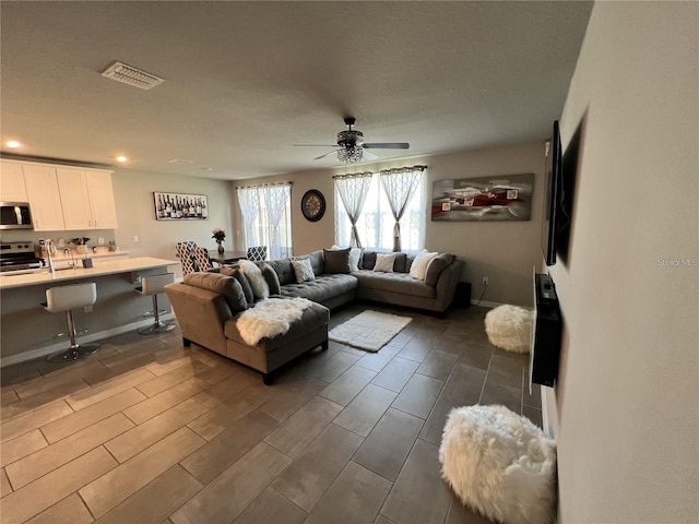 880 Cambridge Dr, Winter Haven, FL 33881 - photo 11