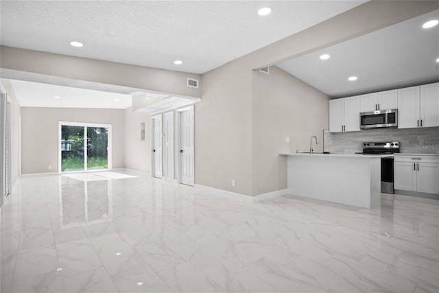 6213 N Cameron Ave, Tampa, FL 33614 - photo 20
