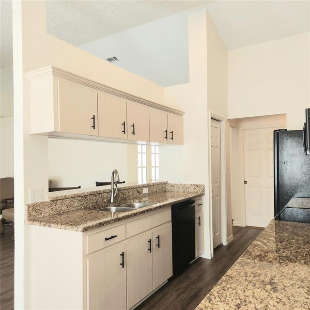 7501 Jessamine Dr, Lakeland, FL 33810 - photo 9