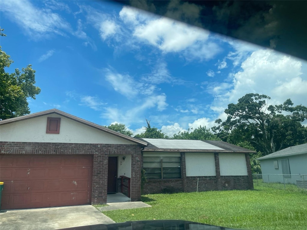 335 Cinnamon Lake Cir, Melbourne, FL 32901 - photo 3
