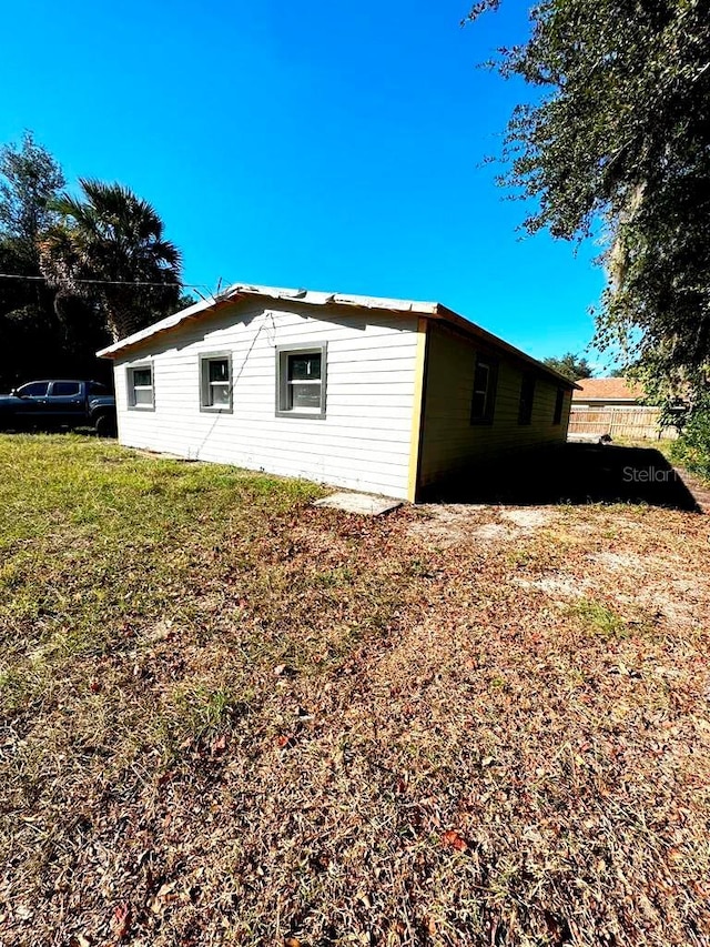 921 S Salisbury Ave, Deland, FL 32720 - photo 5