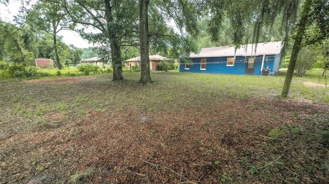 611 4th St, Wildwood, FL 34785 - photo 23