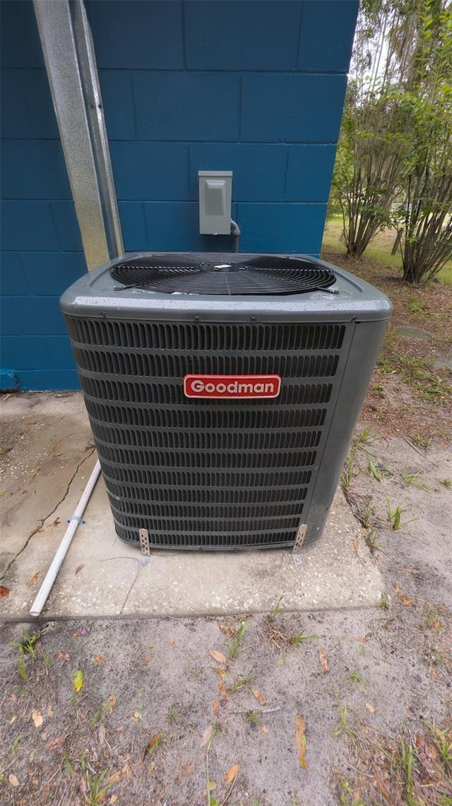 611 4th St, Wildwood, FL 34785 - photo 26