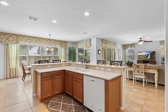 301 Las Fuentes Dr, Kissimmee, FL 34746 - photo 11