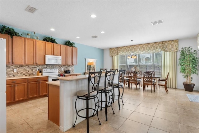 301 Las Fuentes Dr, Kissimmee, FL 34746 - photo 9
